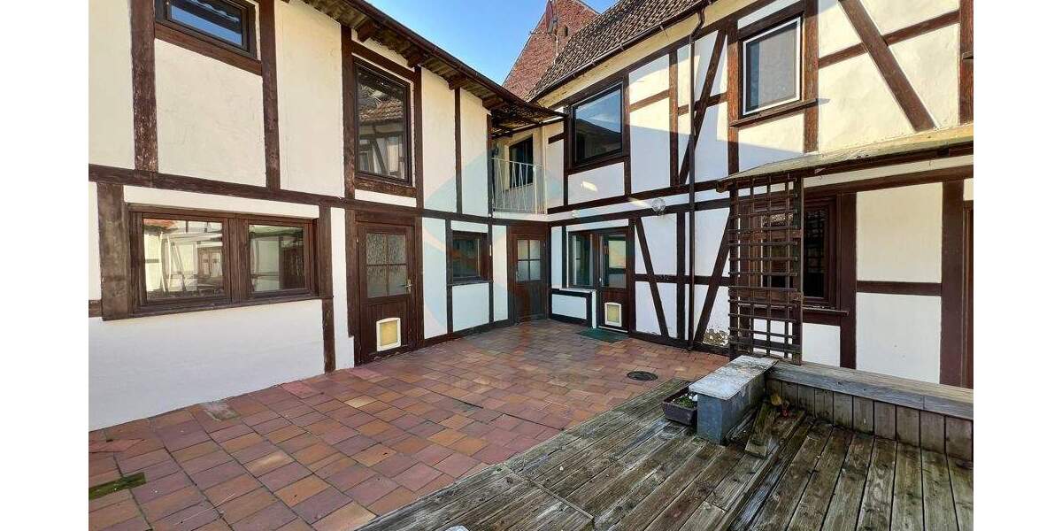 Einfamilienhaus Butzbach / Hoch-Weisel Hoch-Weisel - 5 Zimmer, 129 m&sup2;, 179.000&euro; | Angebot:25385969