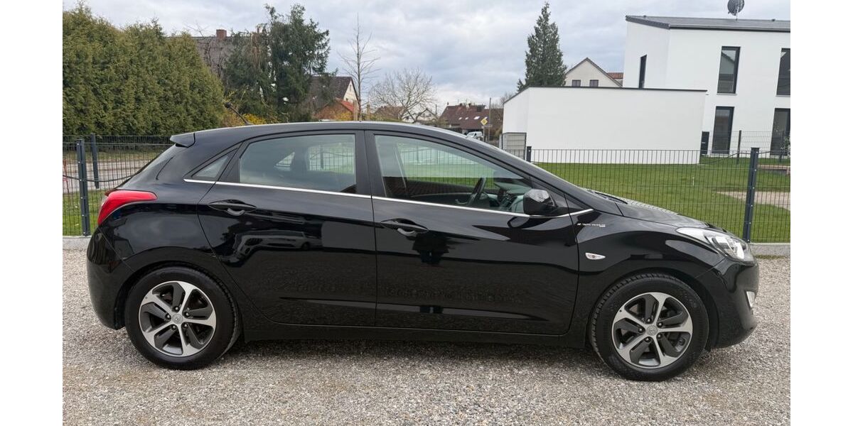 Hyundai i30 115.000 km 10.890 &euro; Mammendorf 82291