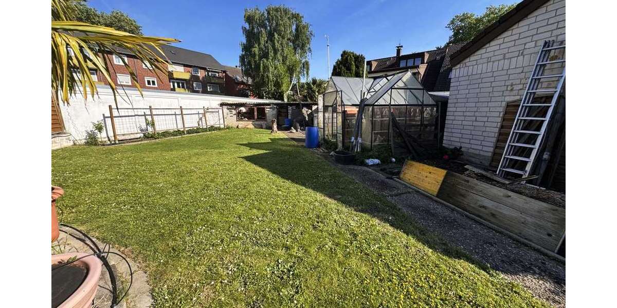 Haus zum Kaufen in Grevenbroich 339.000 € 217 m² 6 zimmer