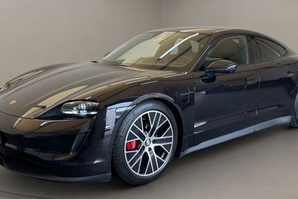 Porsche Taycan 20.063 km 81.500 &euro; Köln 50823
