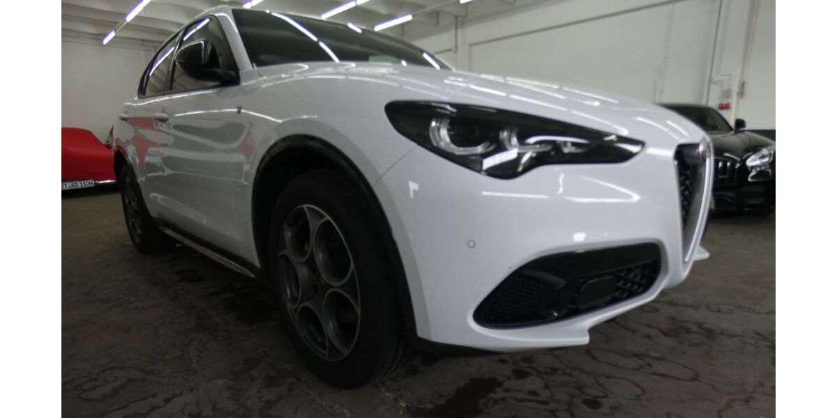 Alfa Romeo Stelvio 110.000 km 27.899 &euro; Metzingen 72555