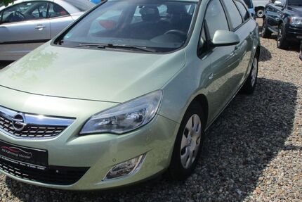 Opel Astra 304.521 km 2.499 € Selm 59379