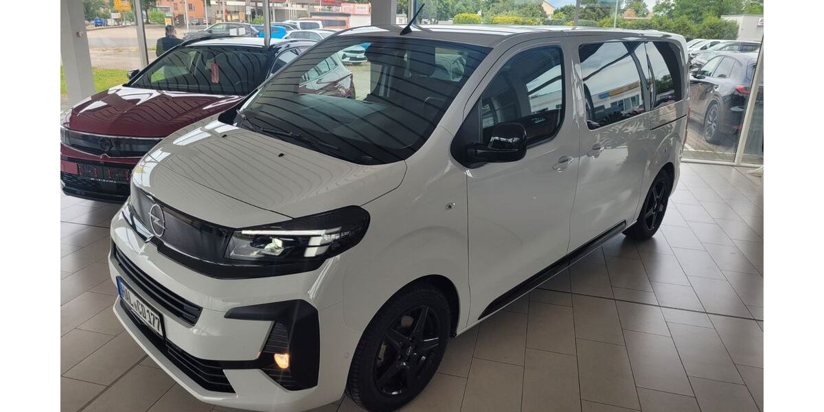 Opel Vivaro 13.000 km 37.900 &euro; Merseburg 06217