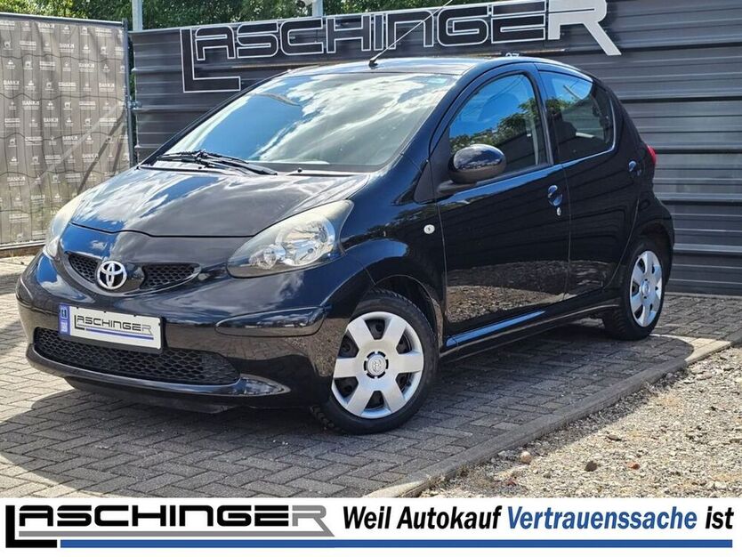 Aygo (X)