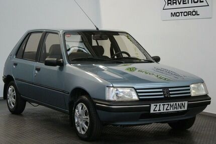 Peugeot 205