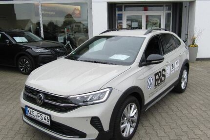 VW Taigo 5.555 km 24.850 &euro; Emmerich am Rhein 46446