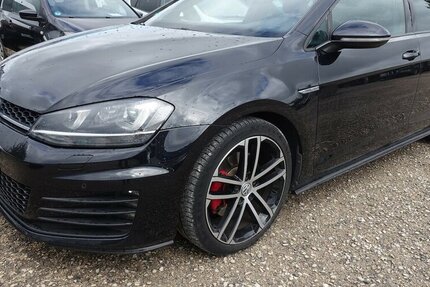 VW Golf GTD BMT Bi-Xenon eGHSD Navi 8-fach bereift 173.800 km 14.950 &euro; Neumarkt/OPf 92318