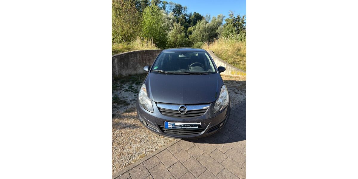 Opel Corsa 190.000 km 2.999 &euro; Ebersbach an der Fils 73061