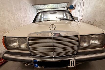 Mercedes-Benz E 230 263.000 km 5.000 € Baudenbach 91460