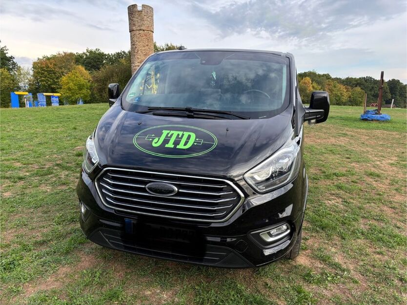 Ford Tourneo Custom 87.000 km 38.899 € Burglauer 97724