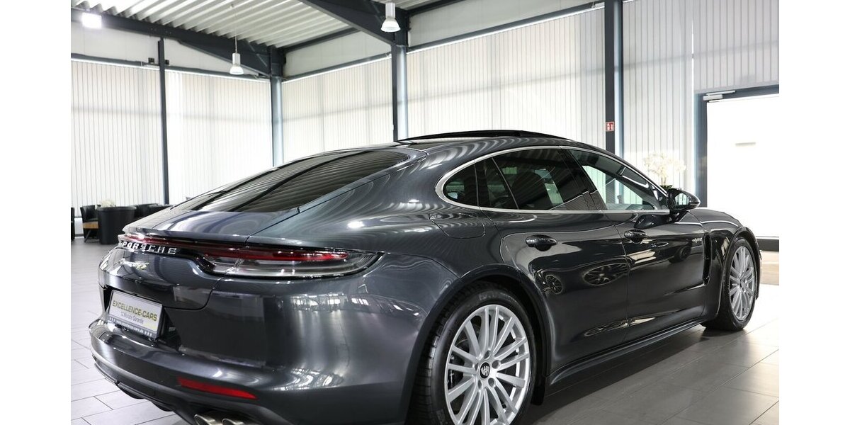 Porsche Panamera 4S E-Hybrid / PANORAMA / NEU 163000EURO 117.000 km 74.777 &euro; Hamm 59077