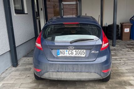 Ford Fiesta 182.000 km 2.300 &euro; Asbach-Bäumenheim 86663