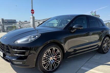 Porsche Macan 144.000 km 39.500 &euro; Offenbach 63067