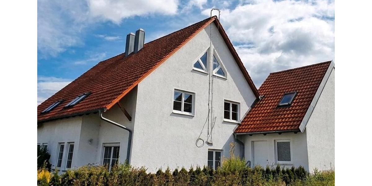 Doppelhaushälfte Neustadt an der Waldnaab - 5 Zimmer, 125 m&sup2;, 460.000&euro; | Angebot:26777160