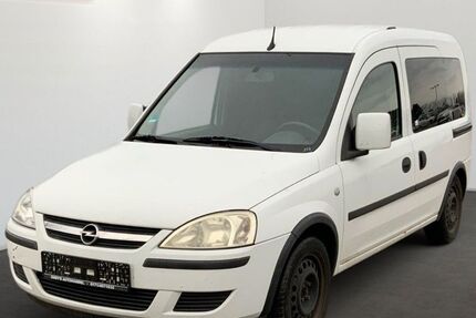 Opel Combo 138.081 km 1.999 &euro; Brehna 06796