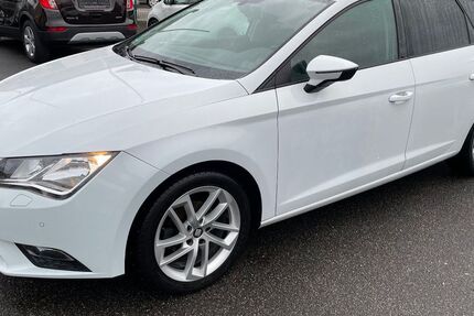 Seat Leon 95.000 km 11.400 &euro; Kirkel-Limbach 66459