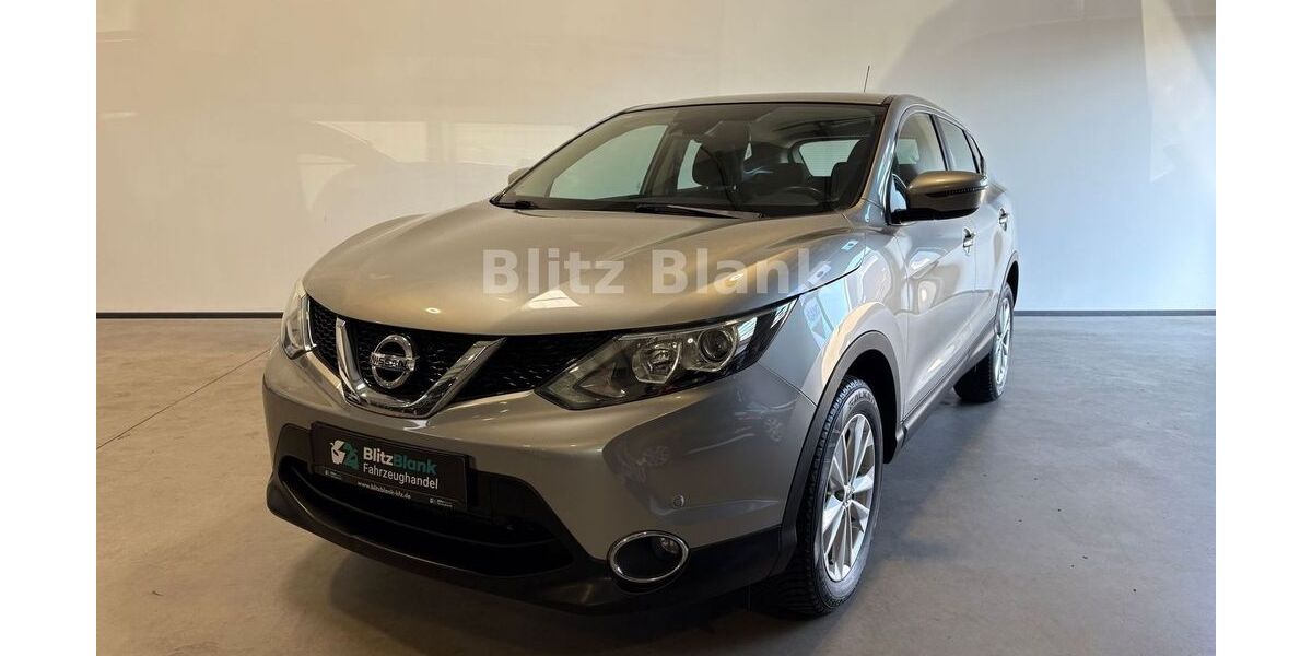 Nissan Qashqai 113.450 km 9.490 &euro; Ahrensbök 23623
