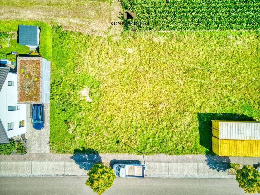 Traumhaftes Grundstück in Feldrandlage