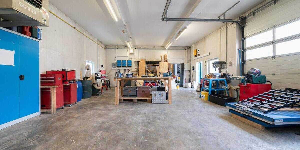 Einfamilienhaus Fünfstetten / Nußbühl Fünfstetten - 8 Zimmer, 301 m&sup2;, 1.200.000&euro; | Angebot:25727229