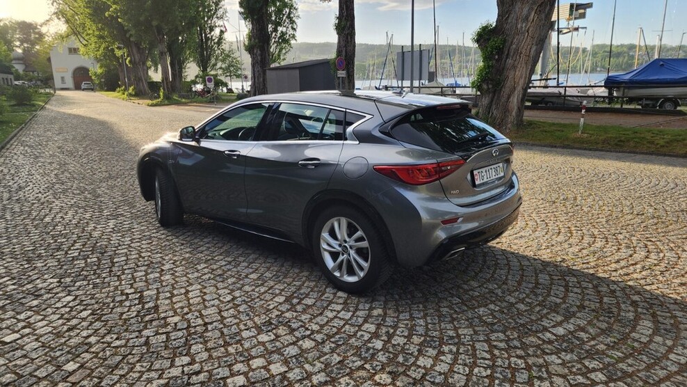 Mercedes-Benz GLA-Klasse 144.600 km 10.490 € Steckborn