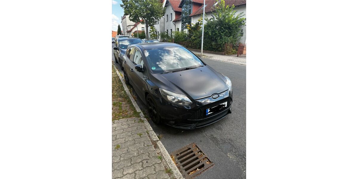 Ford Focus 127.500 km 8.000 &euro; Fürstenwalde 15517