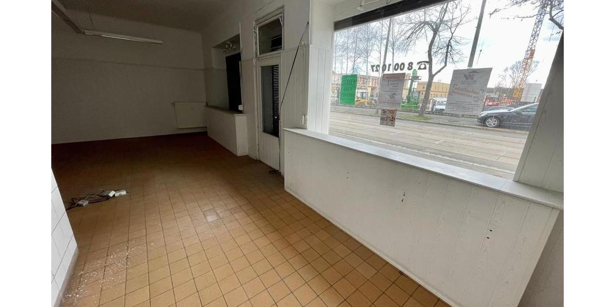 Schnäppchen! Großes Ladenlokal als Einzelhandel, Praxis oder Büro in Gera-Debschwitz zu vermieten ! - Gewerbeobjekt Gera Debschwitz | Angebot:26384349