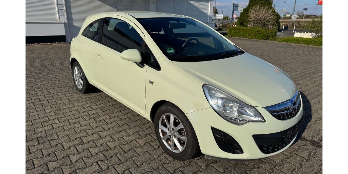 Opel Corsa 115.230 km 3.499 &euro; Krefeld 47809