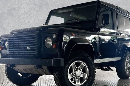 Land Rover Defender 98.800 km 39.880 &euro; Frankfurt a.M. 60314