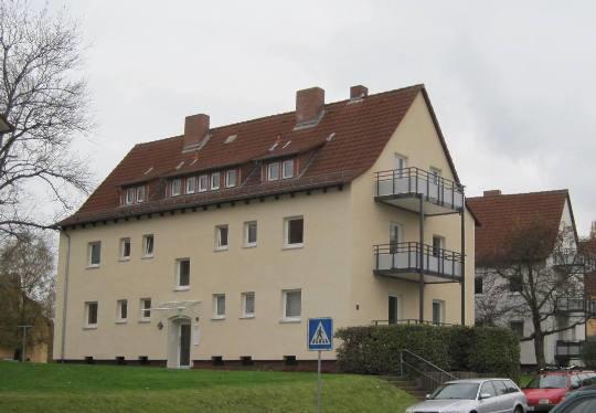 Dachgeschoßwohnung Petersberg - 3 Zimmer, 41 m&sup2;, 401&euro; | Angebot:26543122