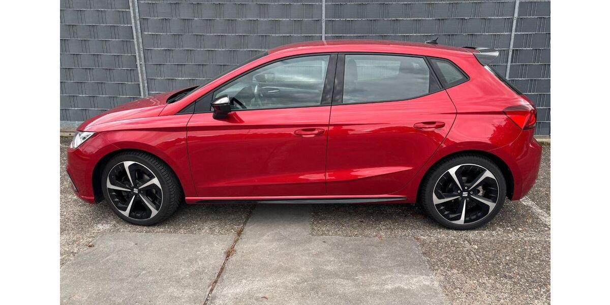 Seat Ibiza 33.000 km 19.999 € Sachsenheim 74343