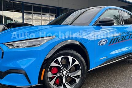 Ford Mustang Mach-E 21.800 km 39.150 &euro; Titisee Neustadt 79822