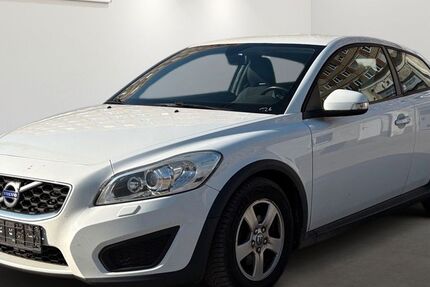 Volvo C30 243.484 km 2.799 &euro; Berlin 12681