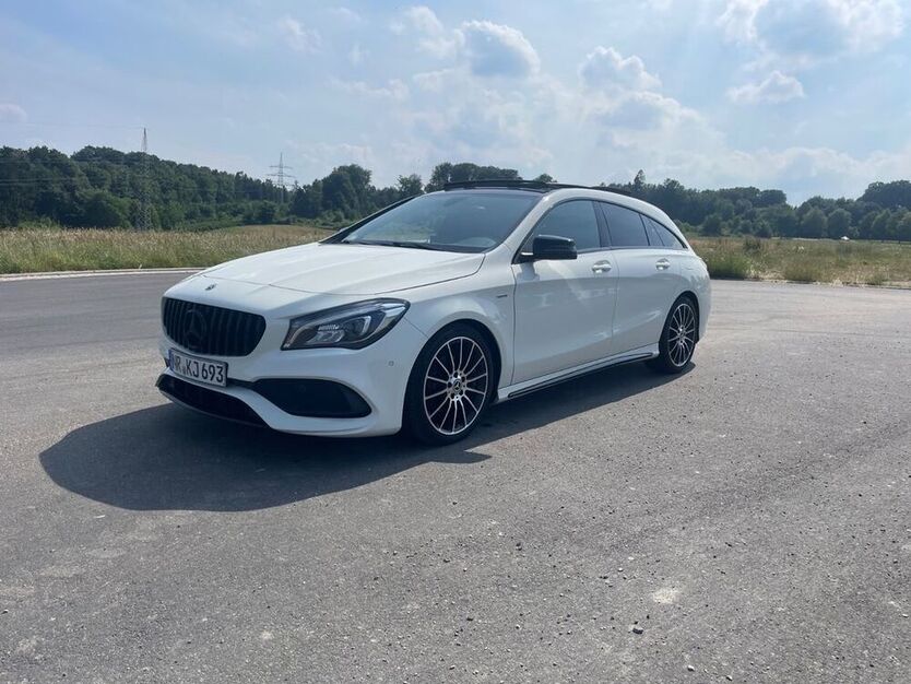 CLA 200 Shooting Brake