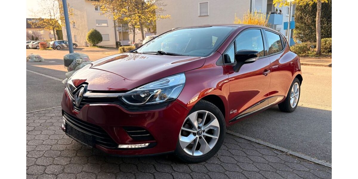 Renault Clio 33.300 km 10.990 &euro; Albstadt 72458