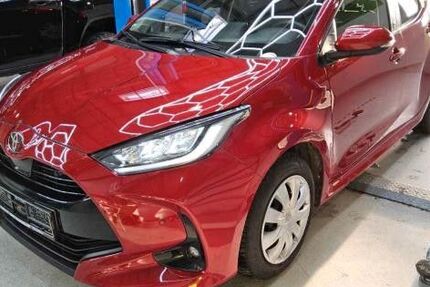 Toyota Yaris 44.310 km 18.700 &euro; Bad Gögging 93333