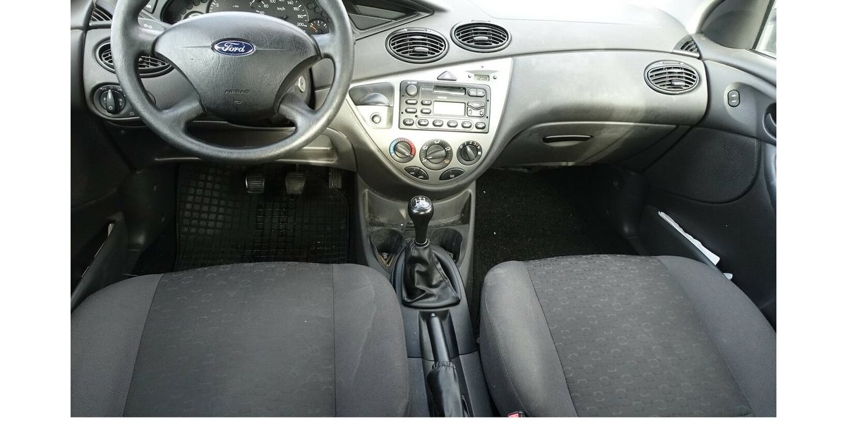 Ford Focus Finesse ohne TÜV Klima AHK Alu WR 4xAirbag 140.000 km 450 &euro; Neumarkt/OPf 92318