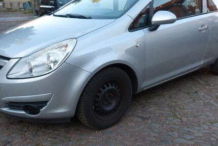 Opel Corsa 124.500 km 1.950 &euro; Nordhausen 99734
