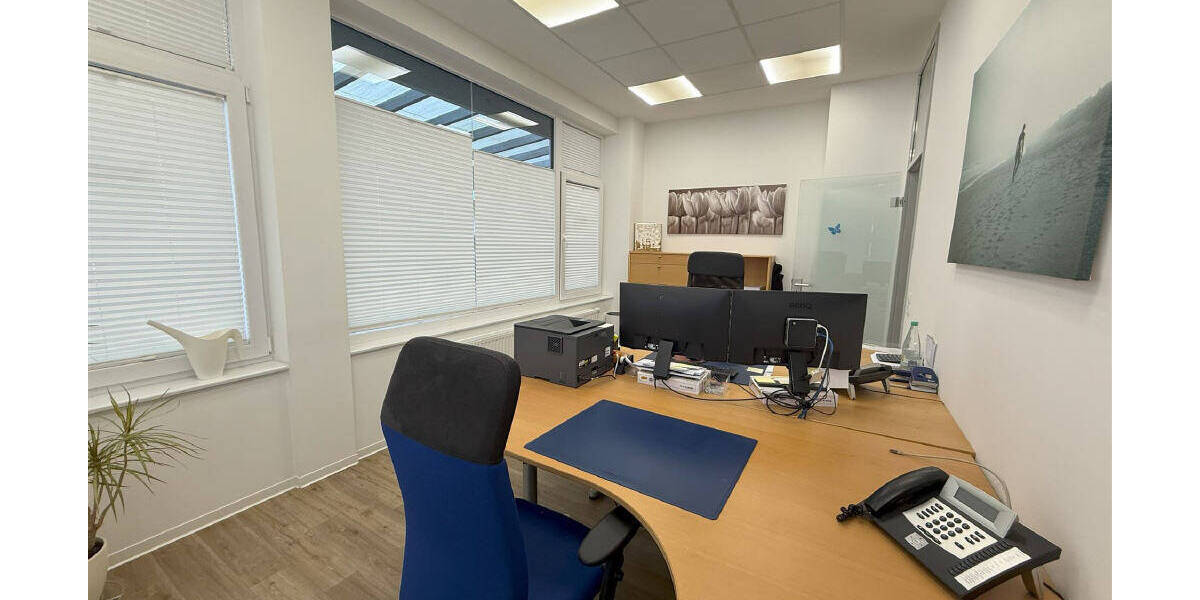 Einfamilienhaus Koblenz Arzheim - 9 Zimmer, 3.650&euro; | Angebot:23984957