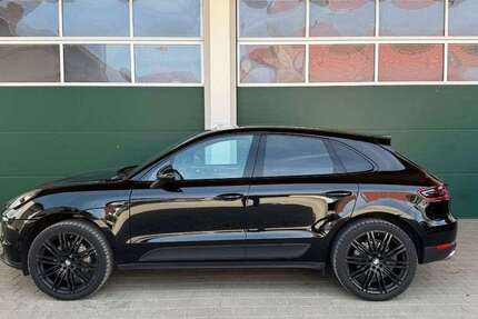 Porsche Macan 87.300 km 34.980 &euro; Garching bei München 85748