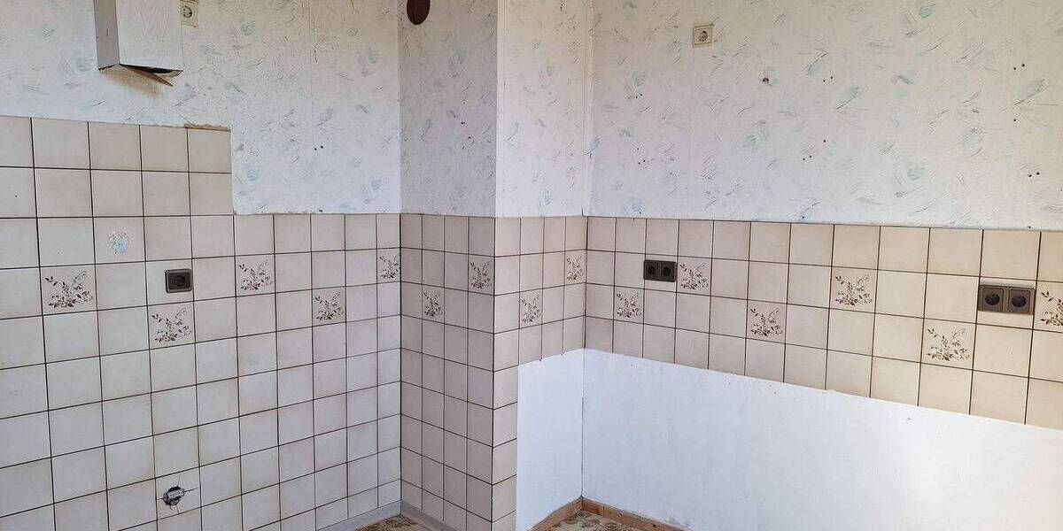 Mehrfamilienhaus, Wohnhaus Naumburg Elbenberg - 1 Zimmer, 79.000&euro; | Angebot:26879471