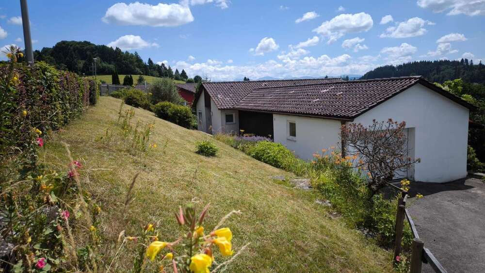 Haus zum Kaufen in Wangen im Allgäu 480.000 € 170 m² 7 zimmer