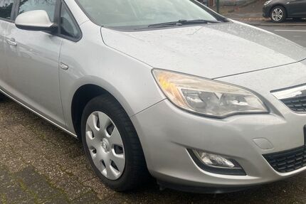 Opel Astra 243.565 km 2.930 &euro; Kerpen 50171