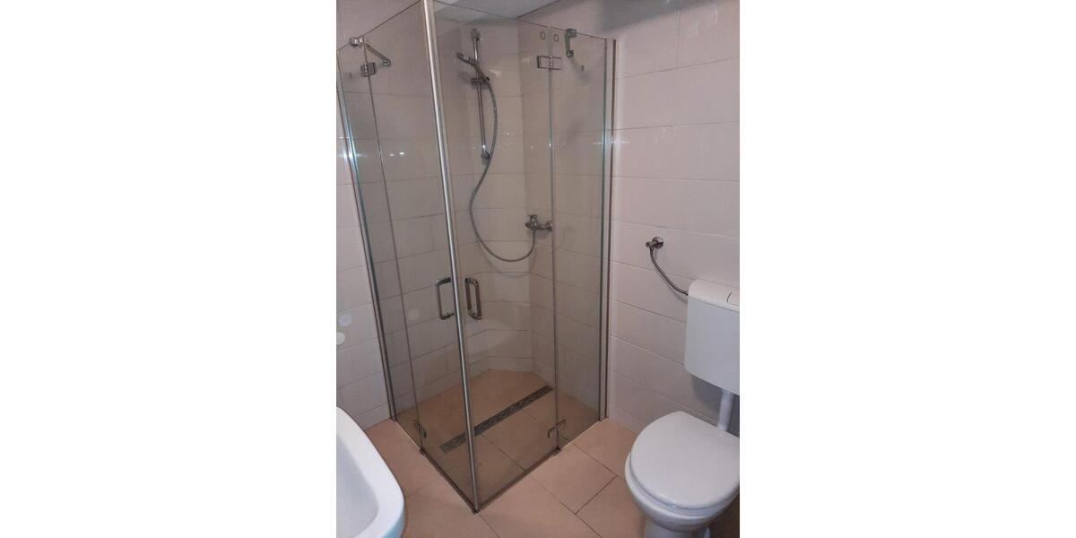 Erdgeschoßwohnung Schöllnach - 3 Zimmer, 80 m&sup2;, 550&euro; | Angebot:25104540