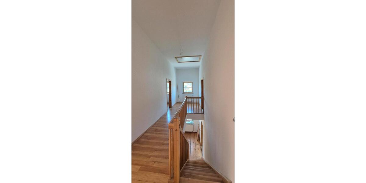 Bauernhaus, Landhaus Pähl - 8 Zimmer, 200 m&sup2;, 2.190&euro; | Angebot:26383332