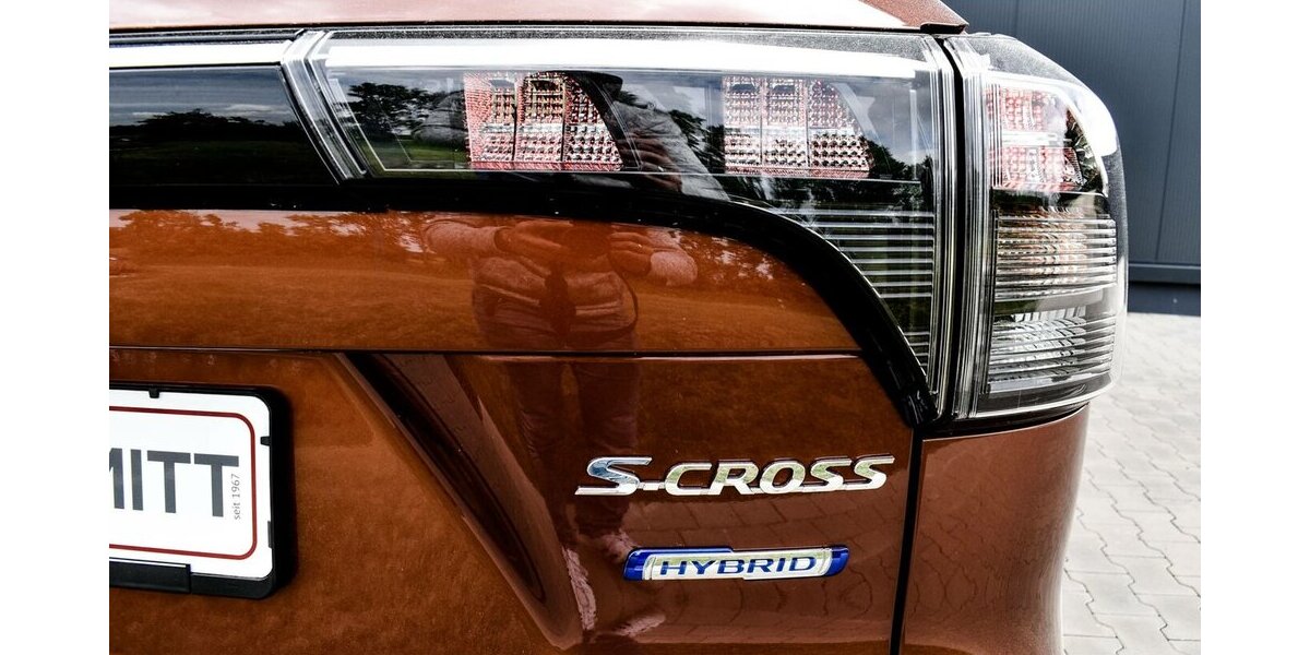 Suzuki S-Cross Comfort 1.4l M/T Hybrid 29.450 km 20.990 &euro; Höchberg-Würzburg 97204