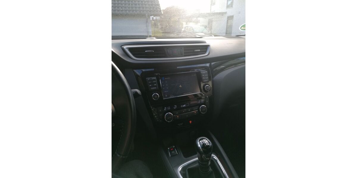 Nissan Qashqai 63.600 km 12.880 &euro; Wipperfürth 51688