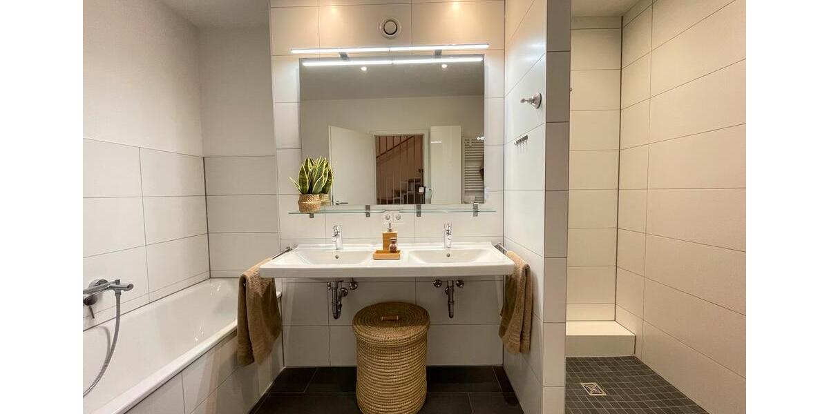 Reihenhaus Erlensee - 5 Zimmer, 141 m&sup2;, 549.000&euro; | Angebot:25855583