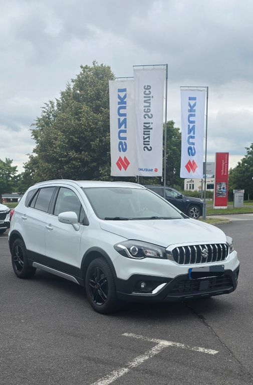(SX4) S-Cross