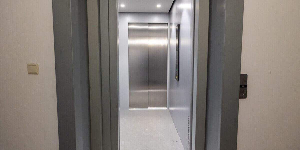 Gewerbeobjekt Delmenhorst Mitte - 5 Zimmer, 250 m&sup2;, 2.375&euro; | Angebot:25700054