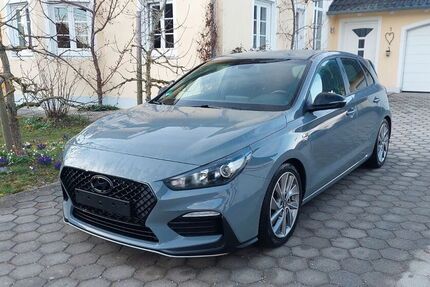 Hyundai i30 76.631 km 12.500 &euro; Reisbach 94419